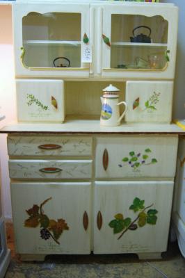 &eacute;co design meubles, meubles peints  100% recycl&eacute;s , upcycling meubles et objets ,meubles relook&eacute;s, upcycling, tapisserie d'ameublement, d&eacute;cors peints, relooking de meubles , mobiliers seconde main ,upcycling  , &eacute;conomie circulaire, tapisserie d&rsquo;ameublement, r&eacute;paration de meubles, r&eacute;novation de meubles, architecture d&rsquo;int&eacute;rieure &eacute;co responsable, artisans d&rsquo;art ,comptoir zingu&eacute; recycle 